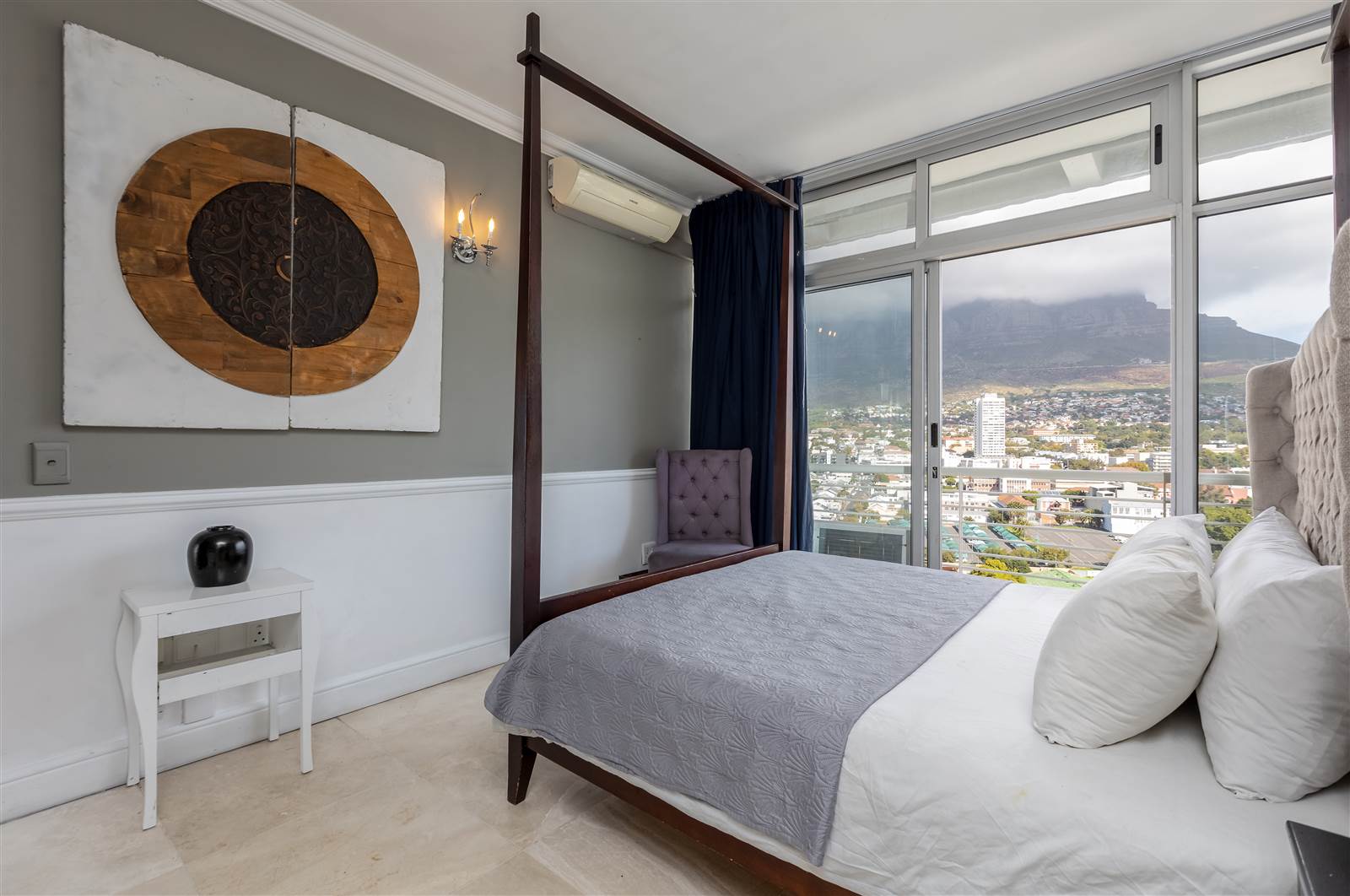 3 Bed Penthouse in Cape Town City Centre photo number 6