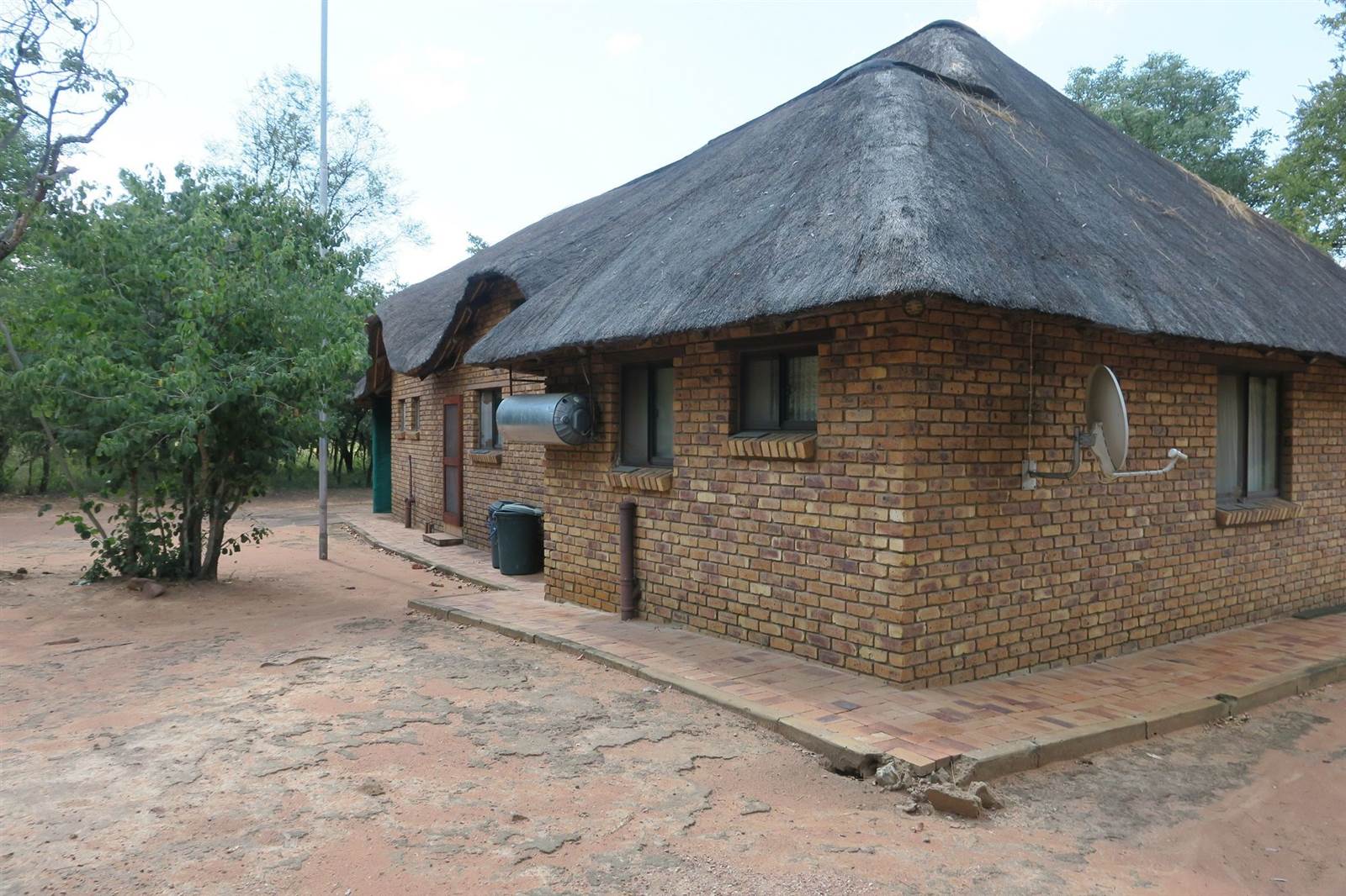 2 Bed House in Vaalwater photo number 1
