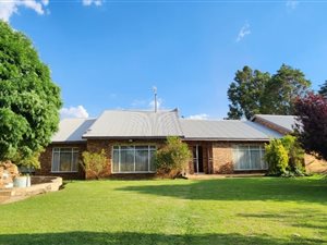 2.1 ha Farm in Ebner On Vaal