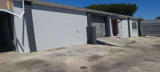 340  m² Industrial space in Walmer photo number 15