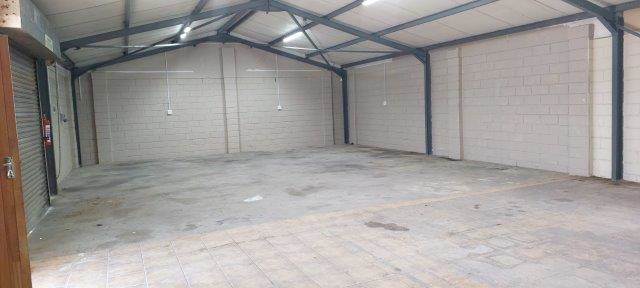 340  m² Industrial space in Walmer photo number 5