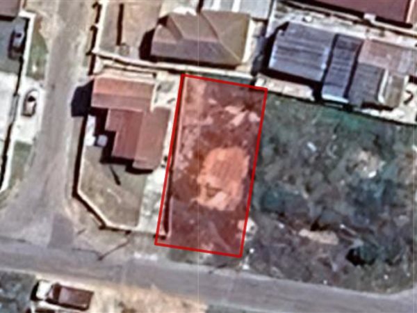 316 m² Land