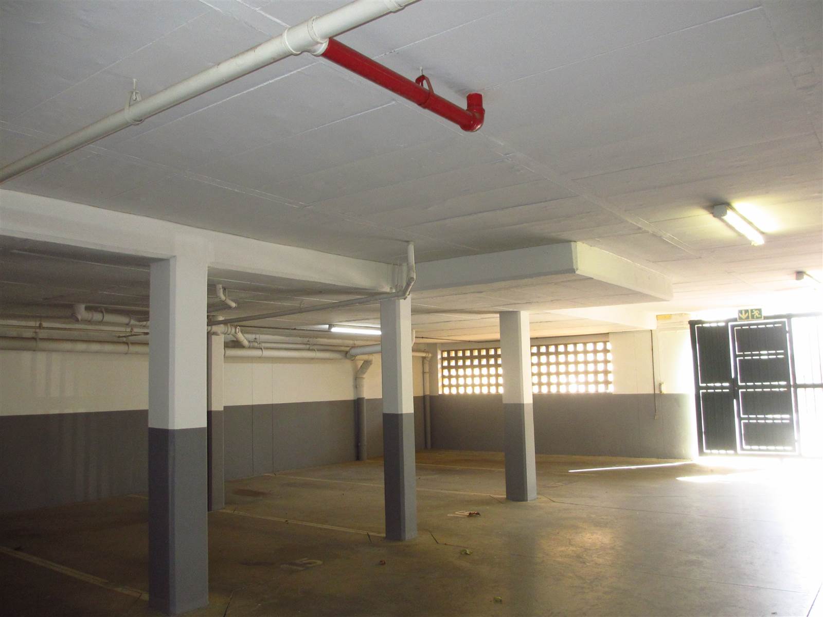 300  m² Commercial space in Fourways photo number 21