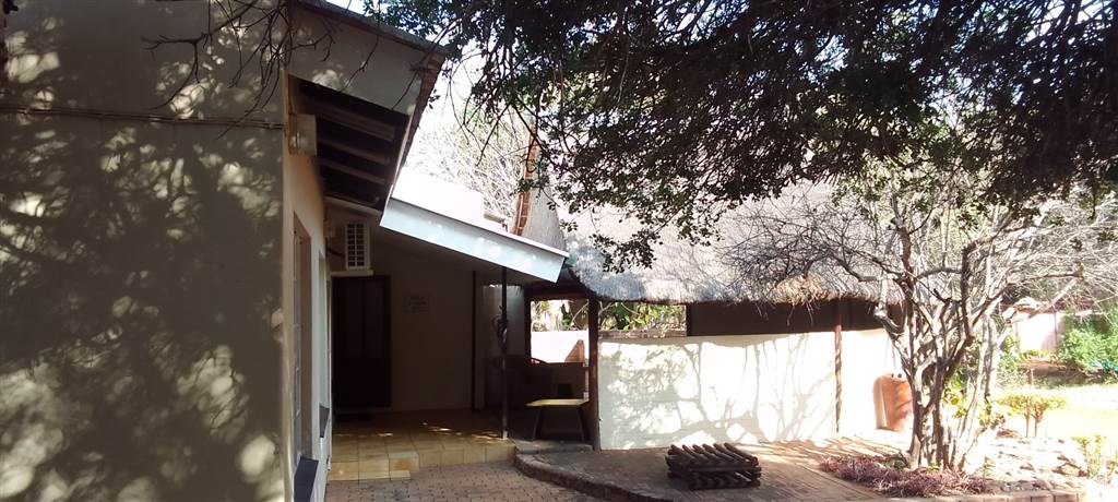 4 Bed House in Makhado (Louis Trichardt) photo number 17