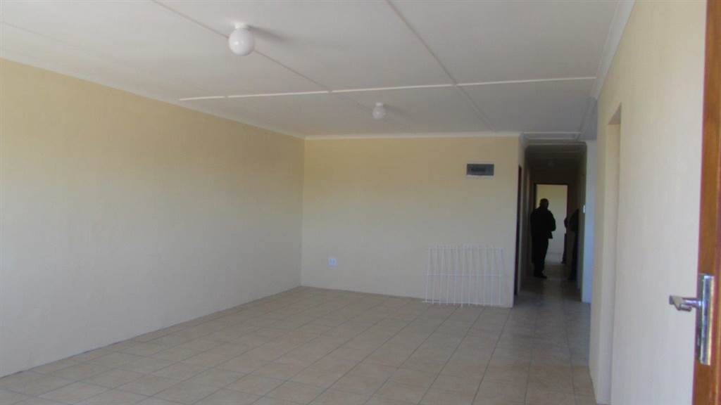 515 m² Land available in Port Nolloth photo number 4