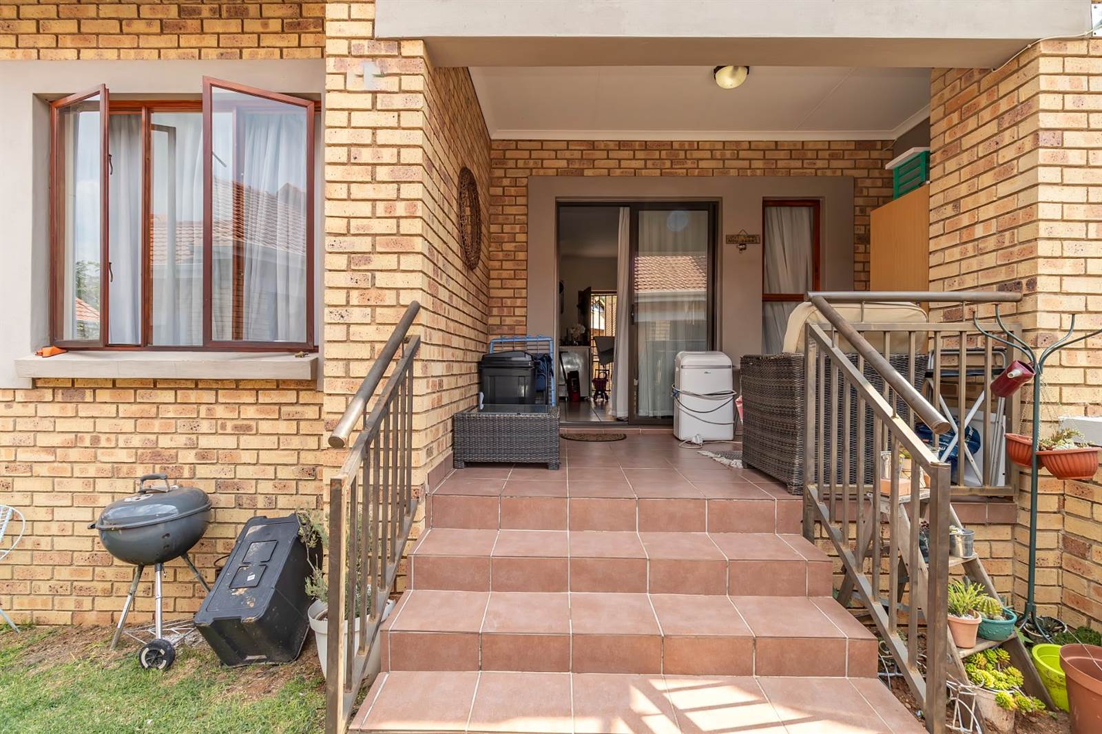 2 Bed Townhouse in Randpark Ridge photo number 15