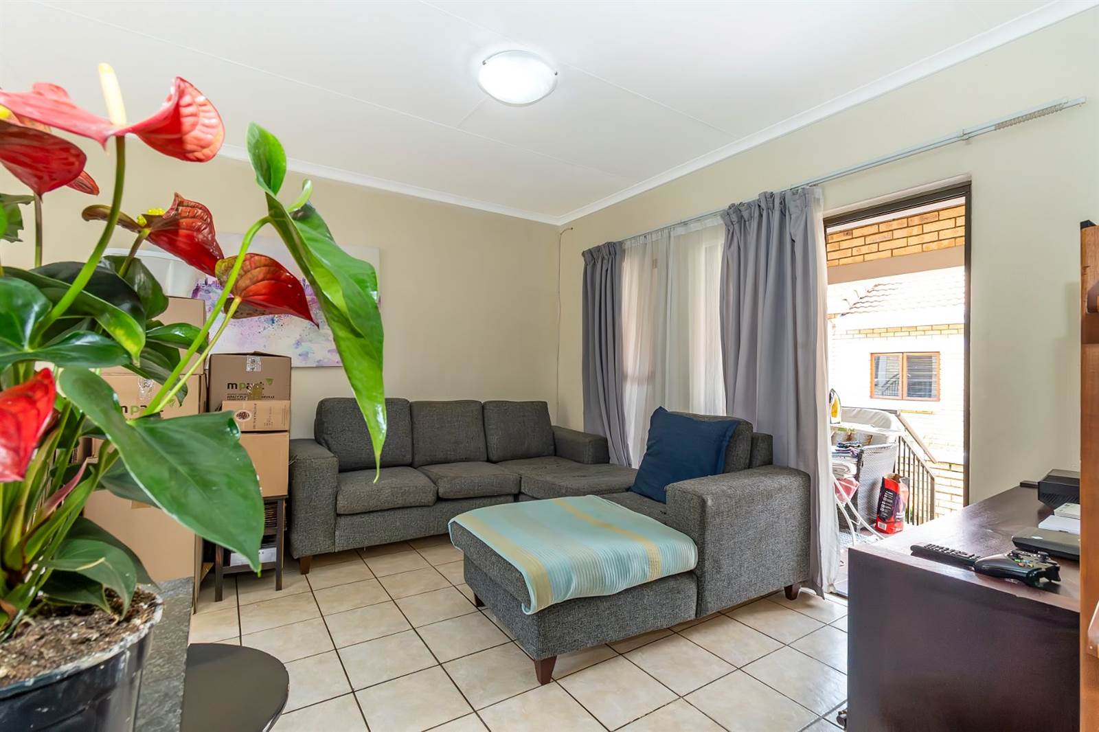 2 Bed Townhouse in Randpark Ridge photo number 4
