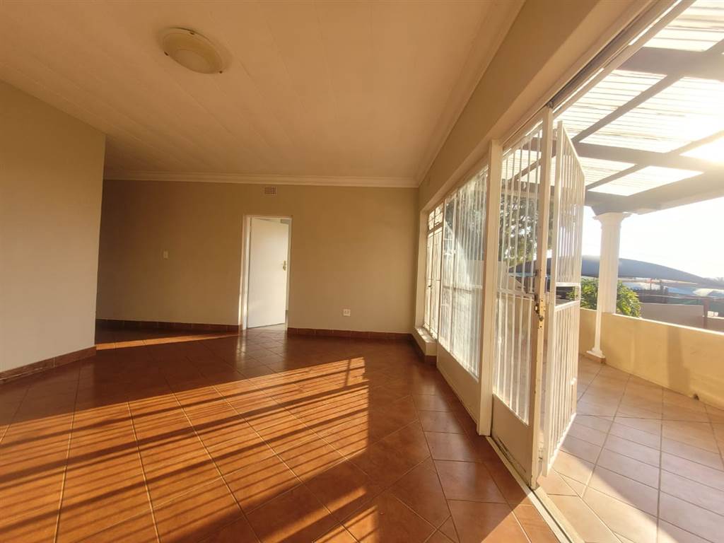 6 Bed House to rent in Rant en Dal RR4212796 Private Property