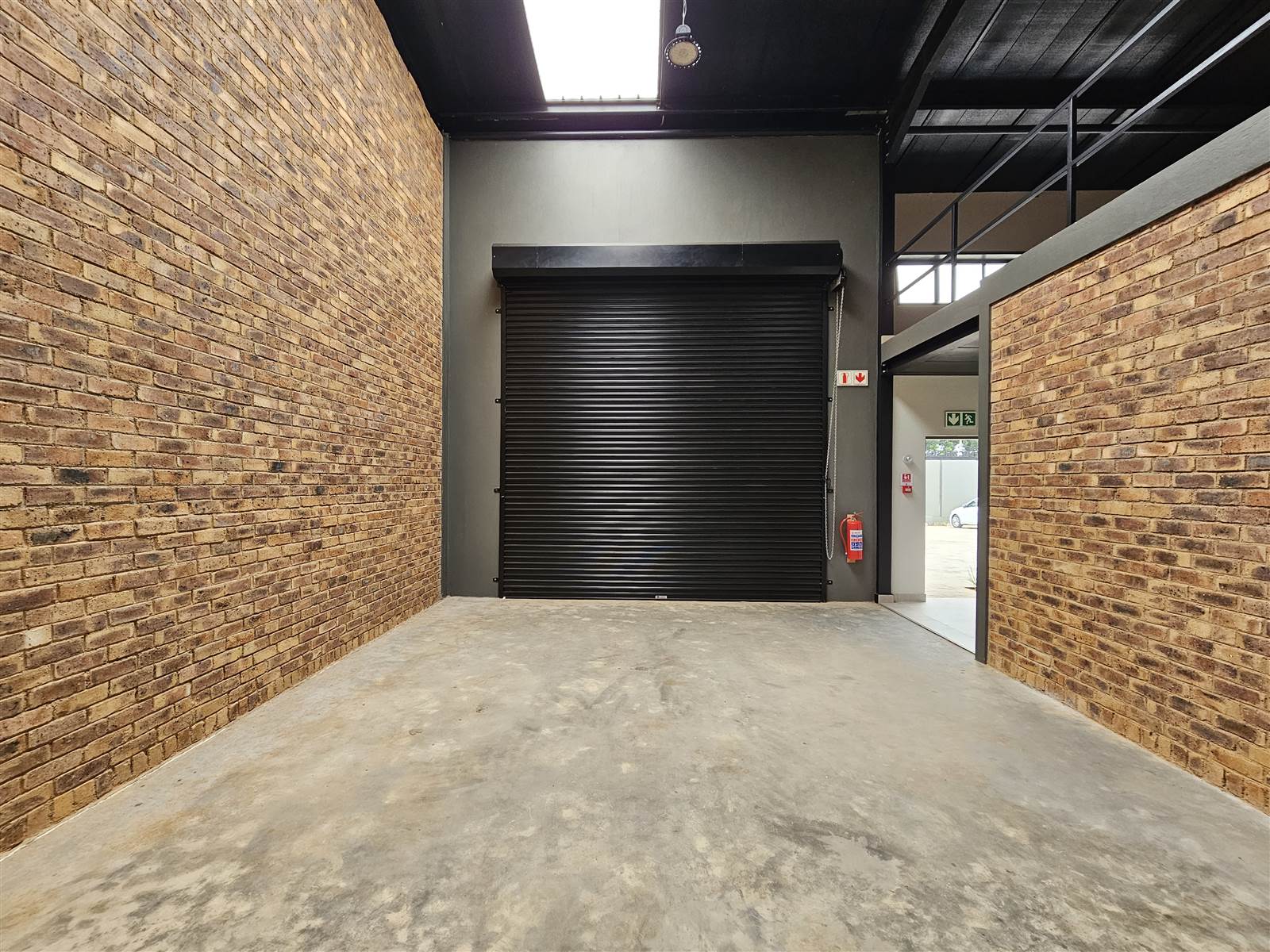558  m² Industrial space in Anderbolt photo number 15