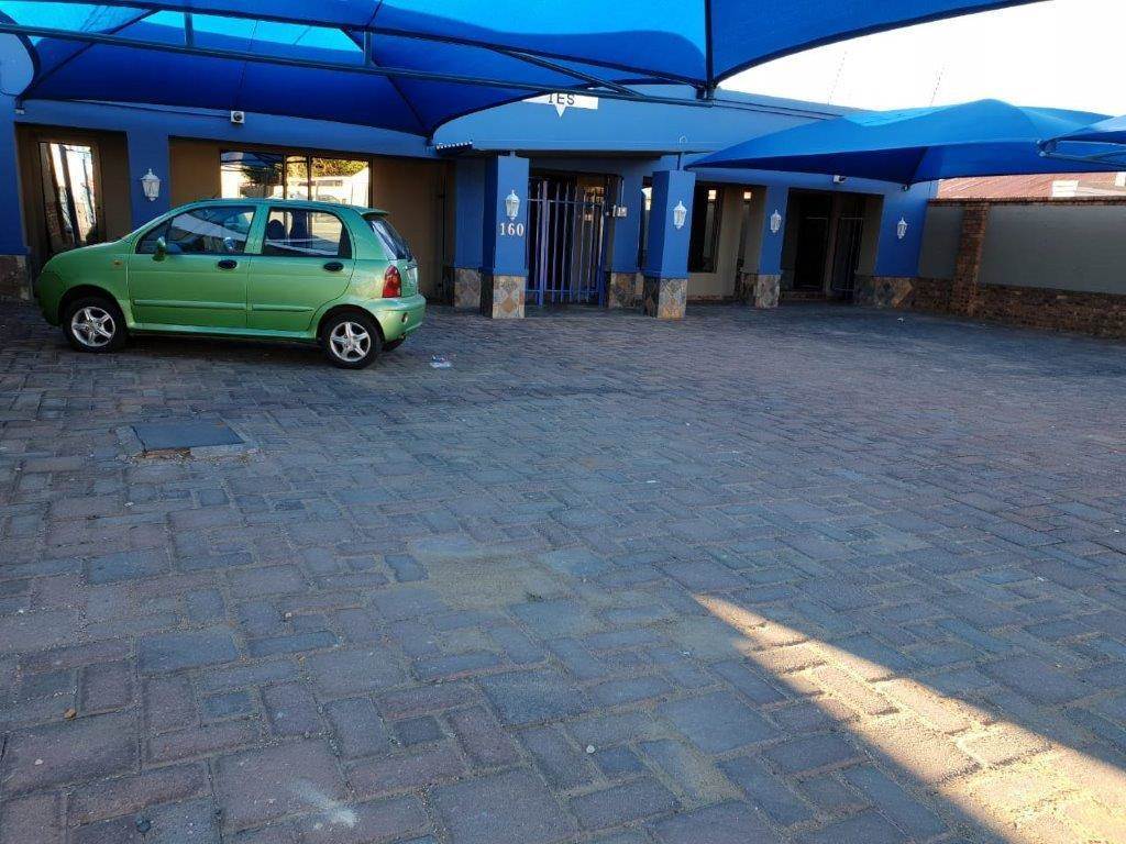 1309  m² Commercial space in Rustenburg Central photo number 2