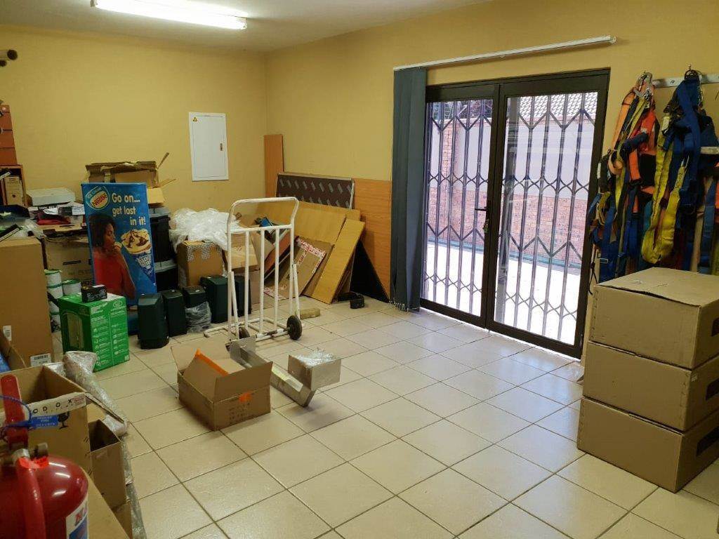 1309  m² Commercial space in Rustenburg Central photo number 23