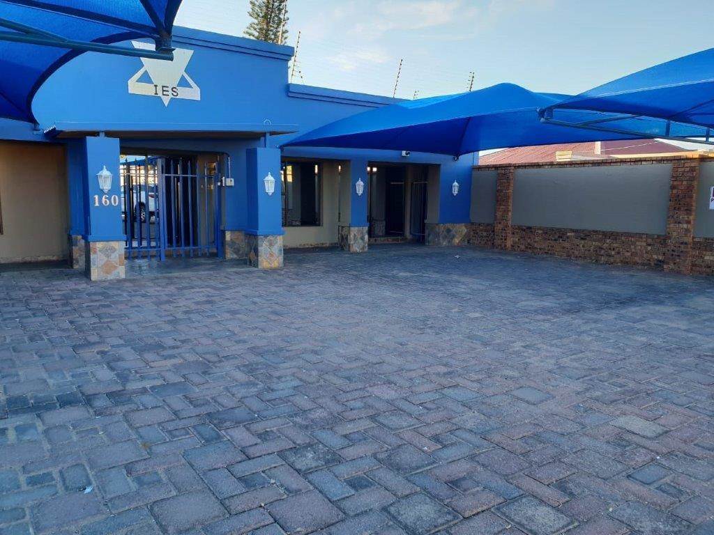 1309  m² Commercial space in Rustenburg Central photo number 1