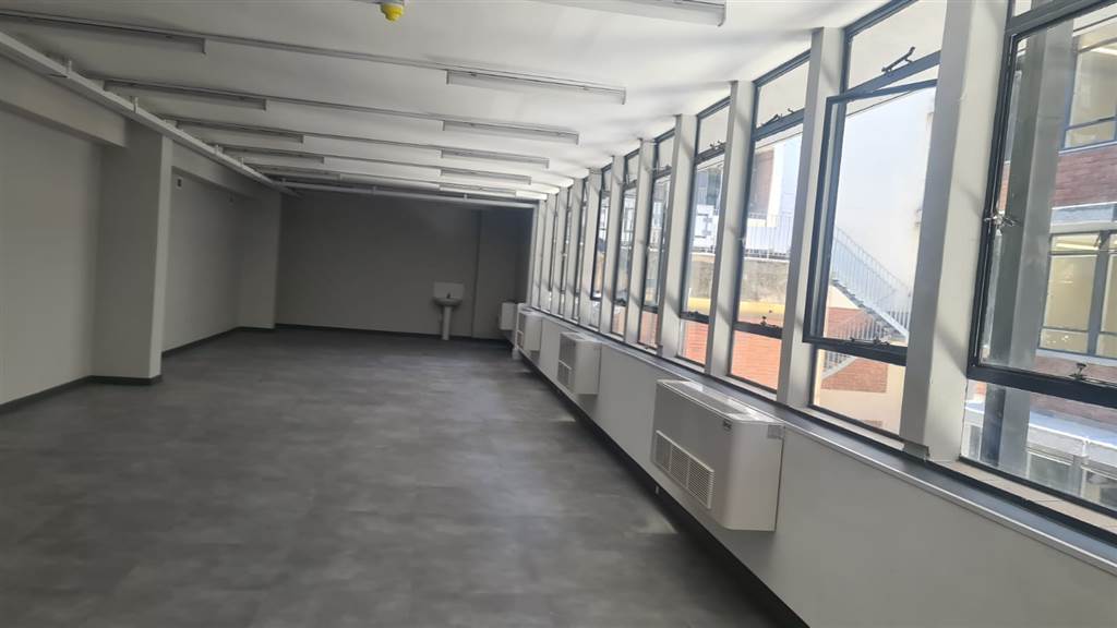 131  m² Commercial space in Pretoria Central photo number 6