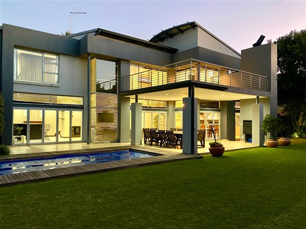 4 Bedroom House 4 Bedroom House