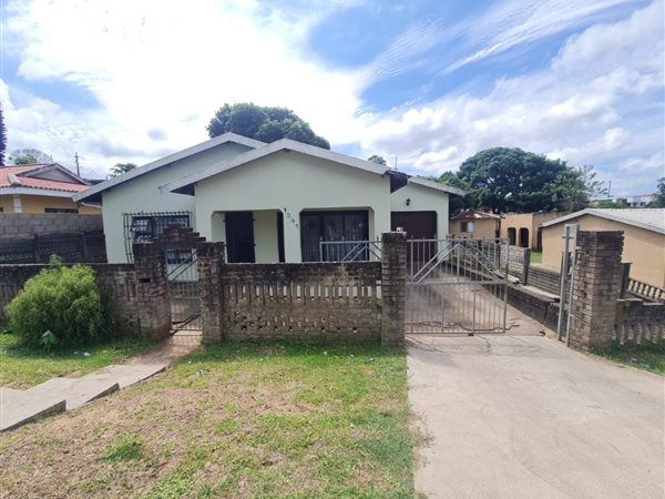 3 Bedroom House 3 Bedroom House
