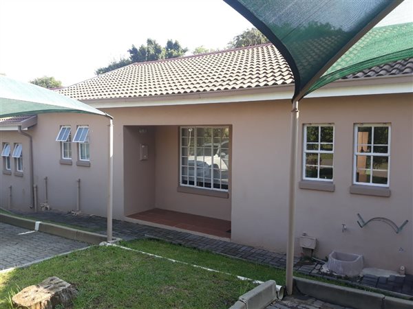 3 Bedroom Townhouse 3 Bedroom Townhouse