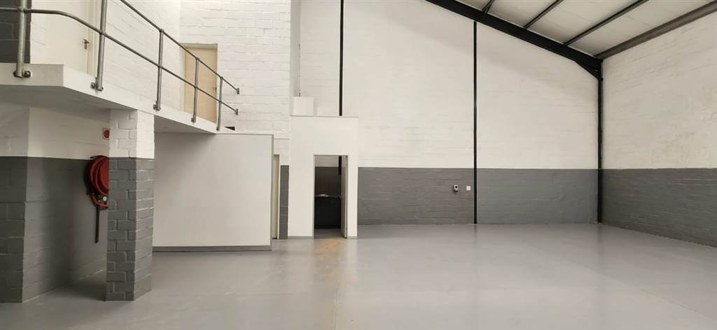 165.5  m² Industrial space in Paarl photo number 7