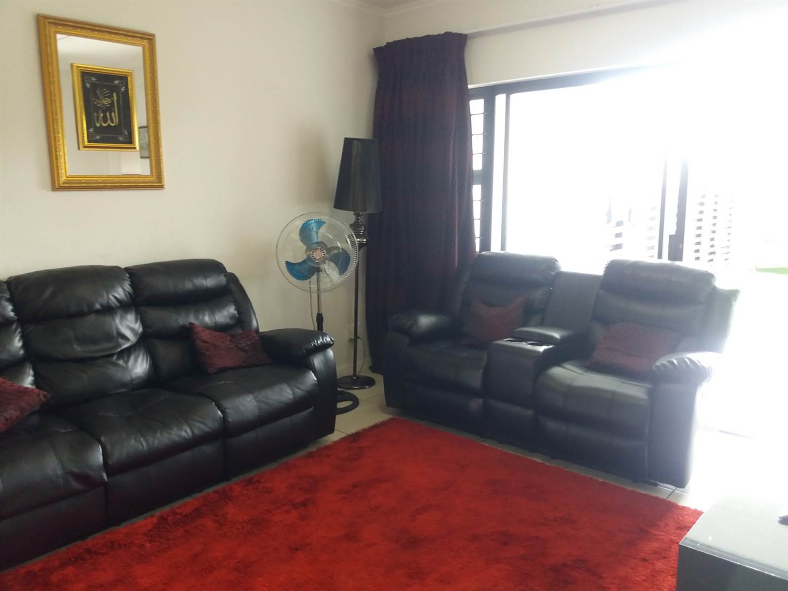 3 Bed Townhouse in Greenstone Crest photo number 8