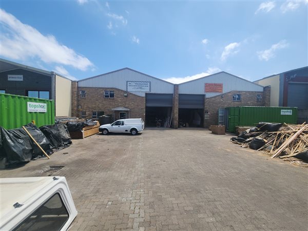 756  m² Industrial space