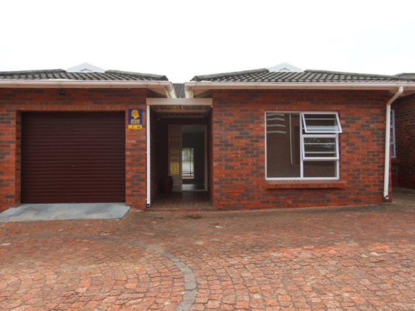 3 Bed Townhouse in Walmer Downs