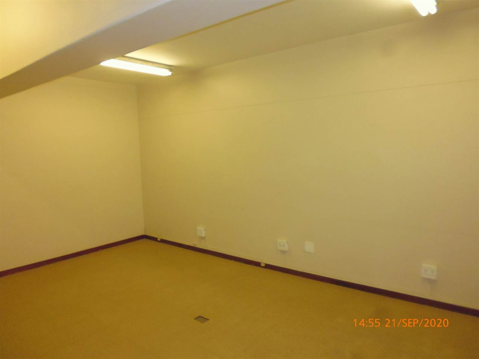 1800  m² Commercial space in Queenswood photo number 13