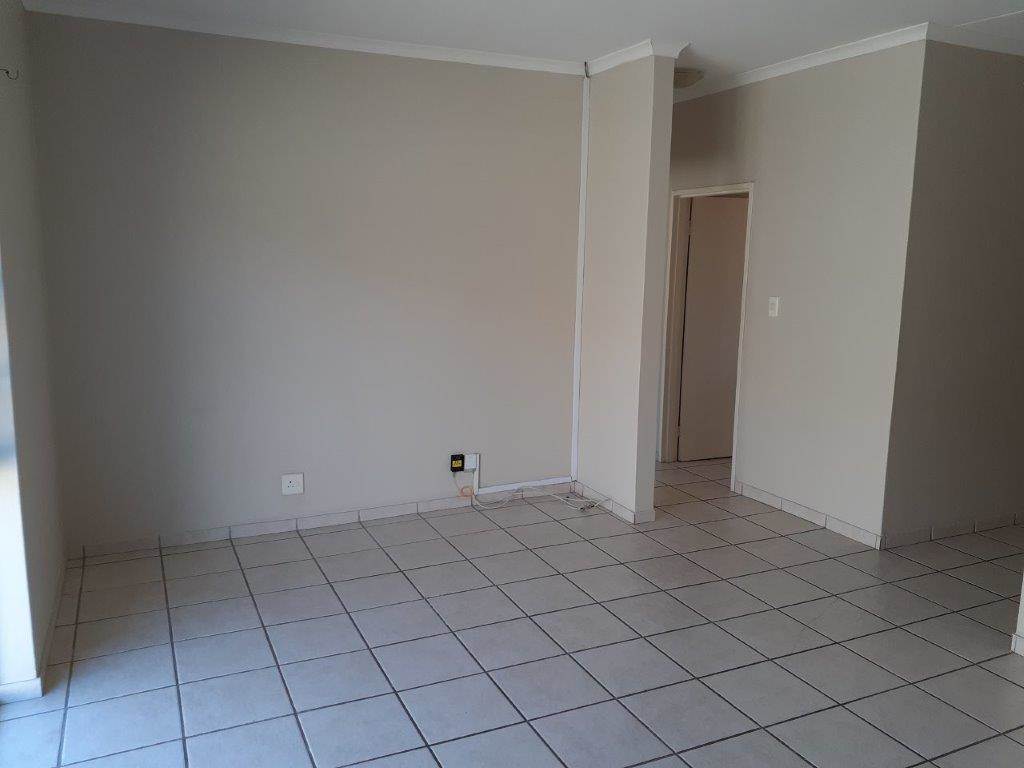 2 Bed Townhouse in Kabega photo number 6