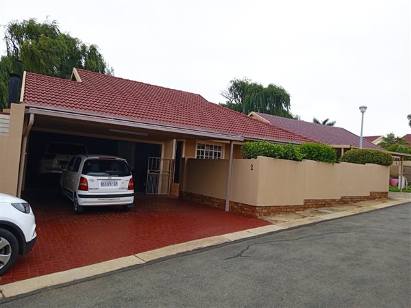2 Bed House in Southcrest