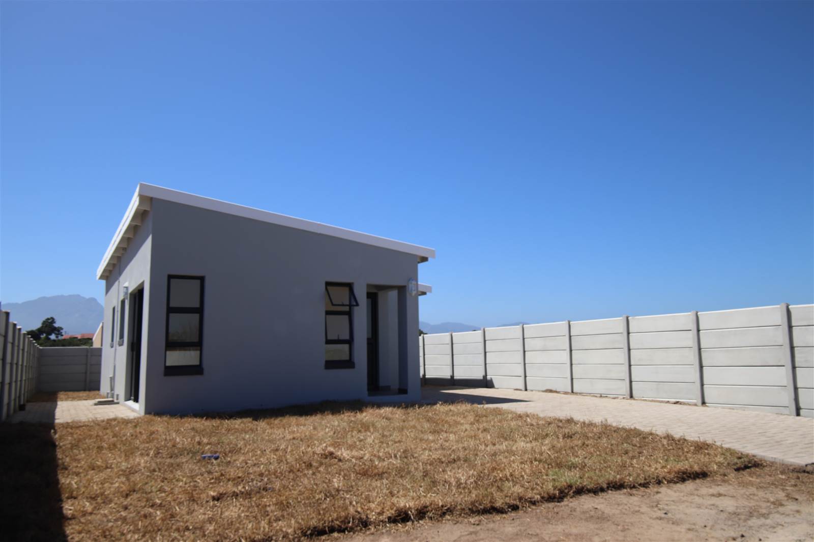 3 Bed House in Pacaltsdorp photo number 1