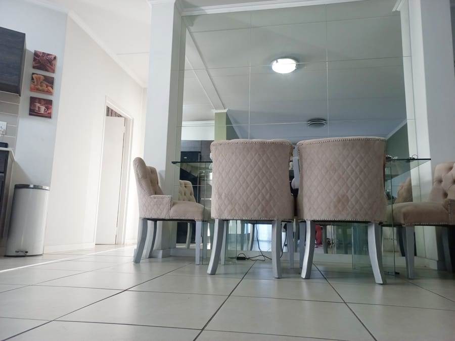 3 Bed Townhouse in Greenstone Hill photo number 1