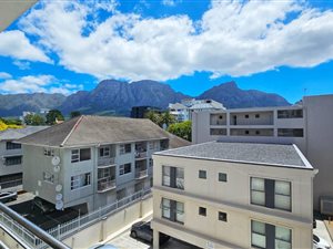 Apartment in Claremont Upper