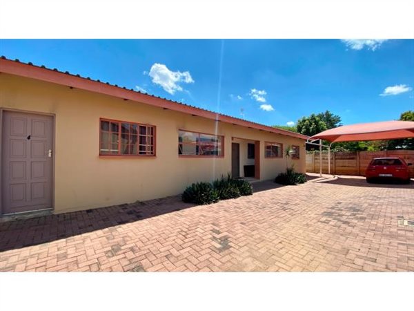 Bachelor apartment Bachelor apartment