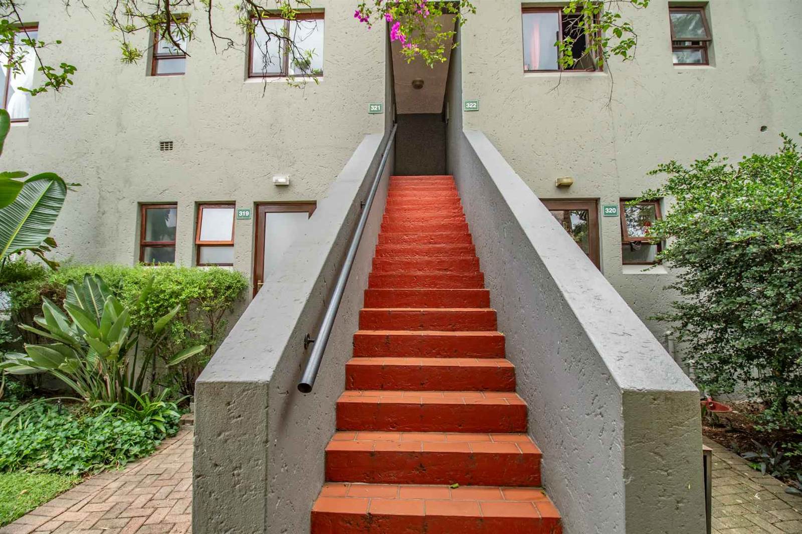 3 Bed Townhouse in Jukskei Park photo number 20