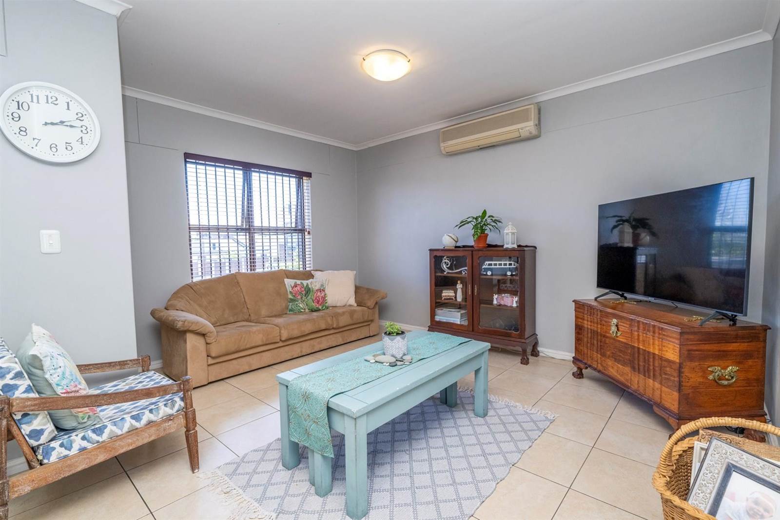 3 Bed Townhouse in Protea Heights photo number 9