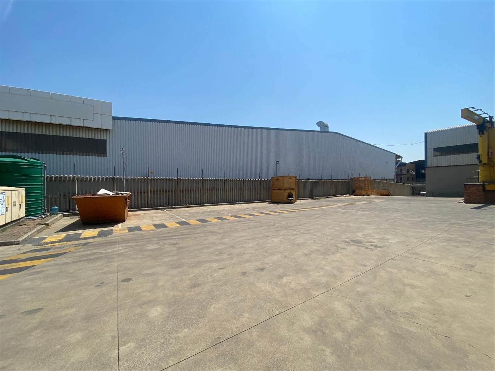 3293  m² Industrial space in Greenhills photo number 18