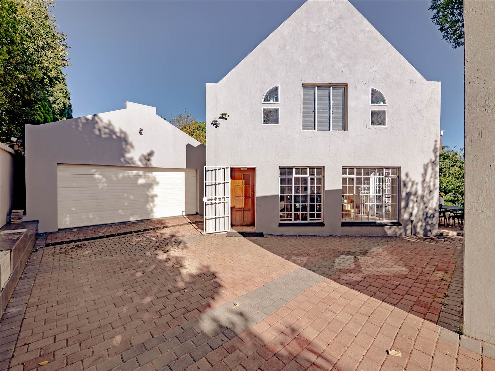 3 Bed House in Corlett Gardens photo number 15