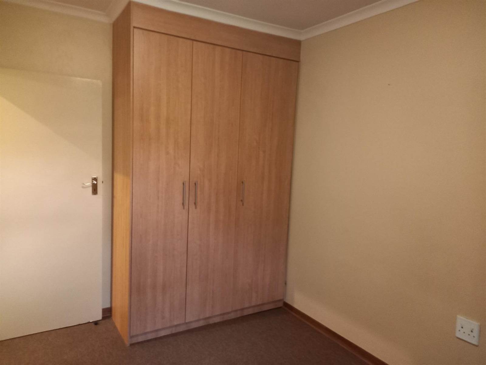 2 Bed Apartment in Secunda Central photo number 12
