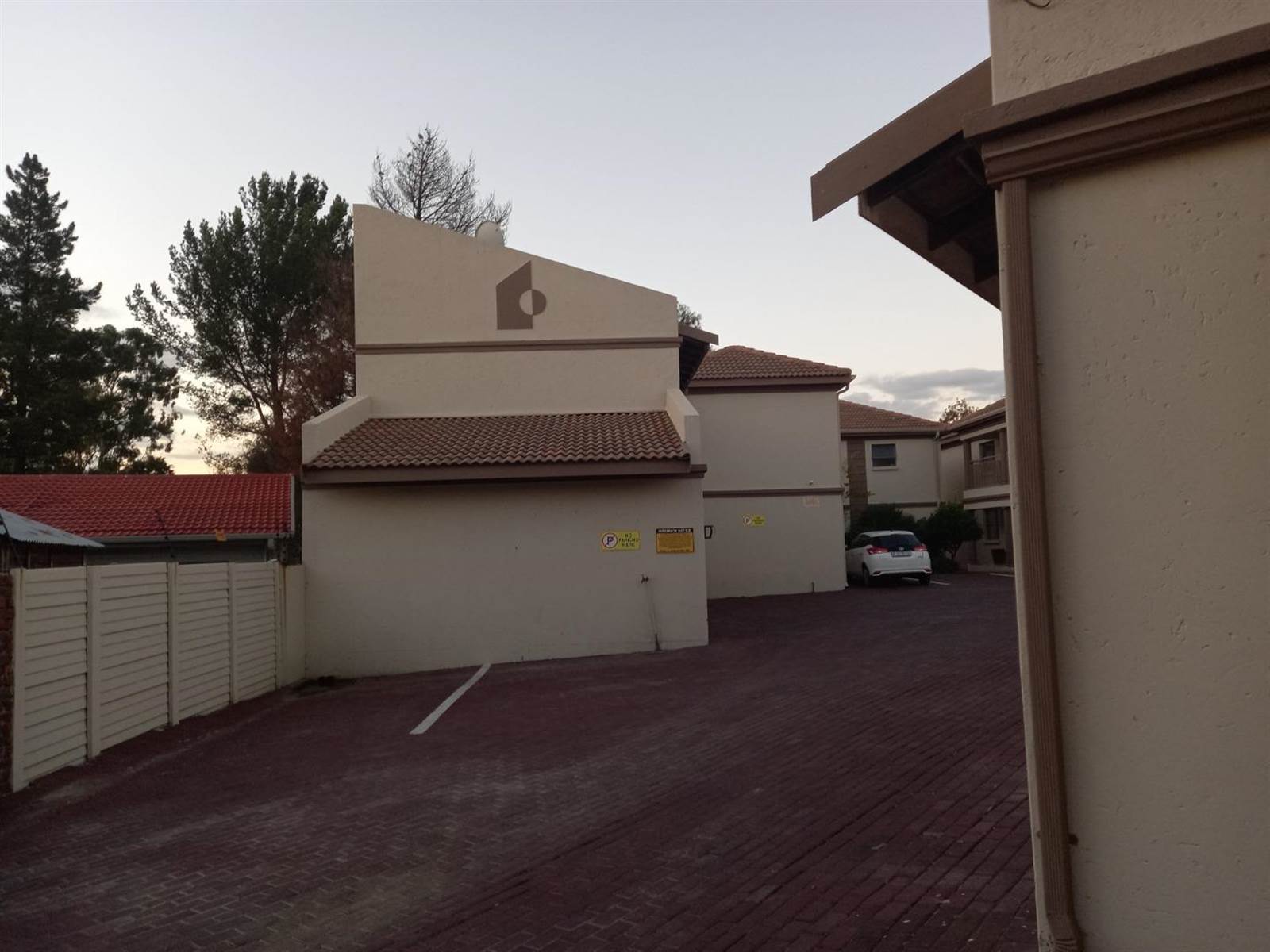 2 Bed Apartment in Secunda Central photo number 1