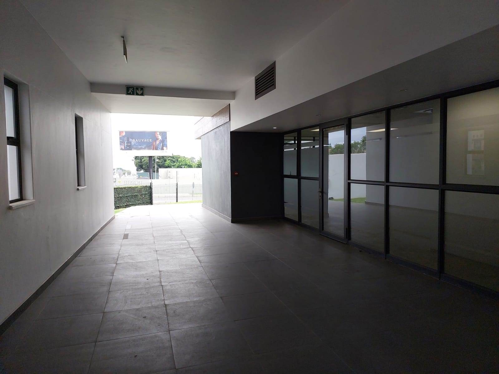 199  m² Commercial space in Bryanston photo number 10