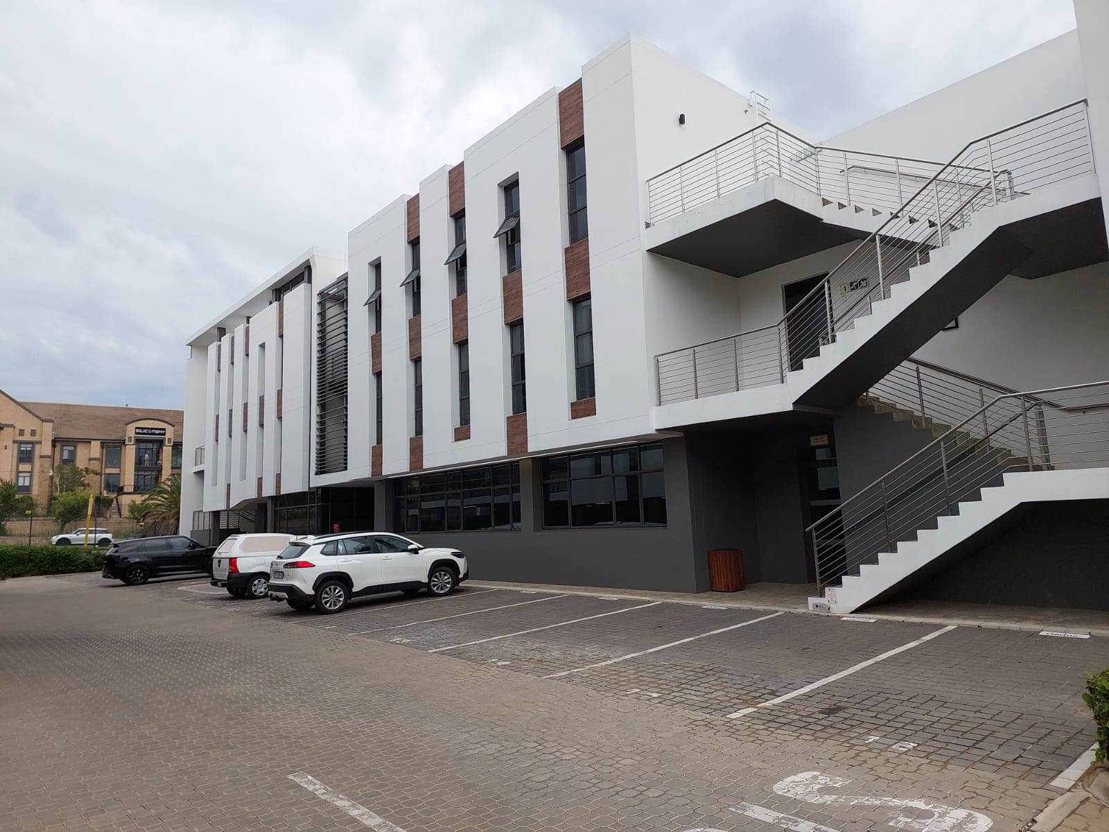 199  m² Commercial space in Bryanston photo number 13