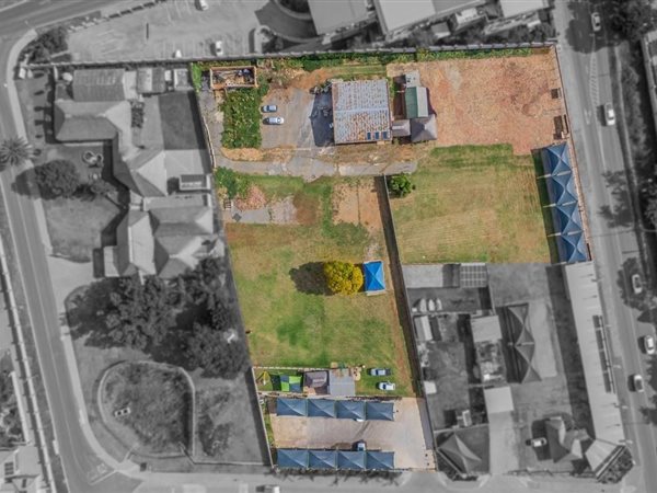7331 m² Land available in Amorosa