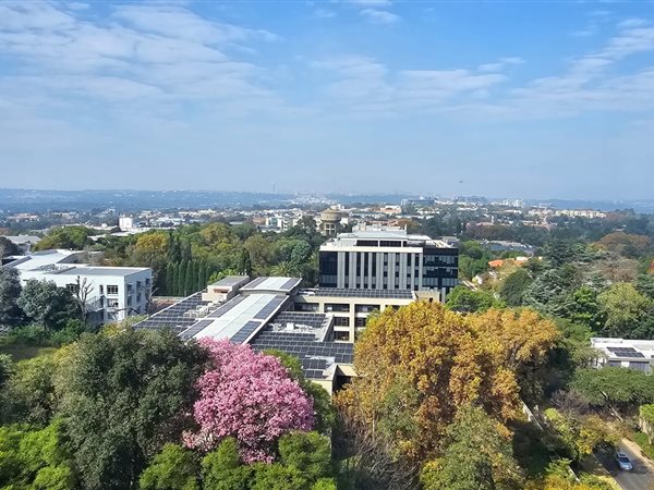 508  m² Office Space in Illovo