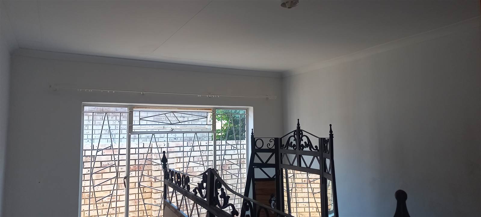 2 Bed Townhouse in Vryburg photo number 11