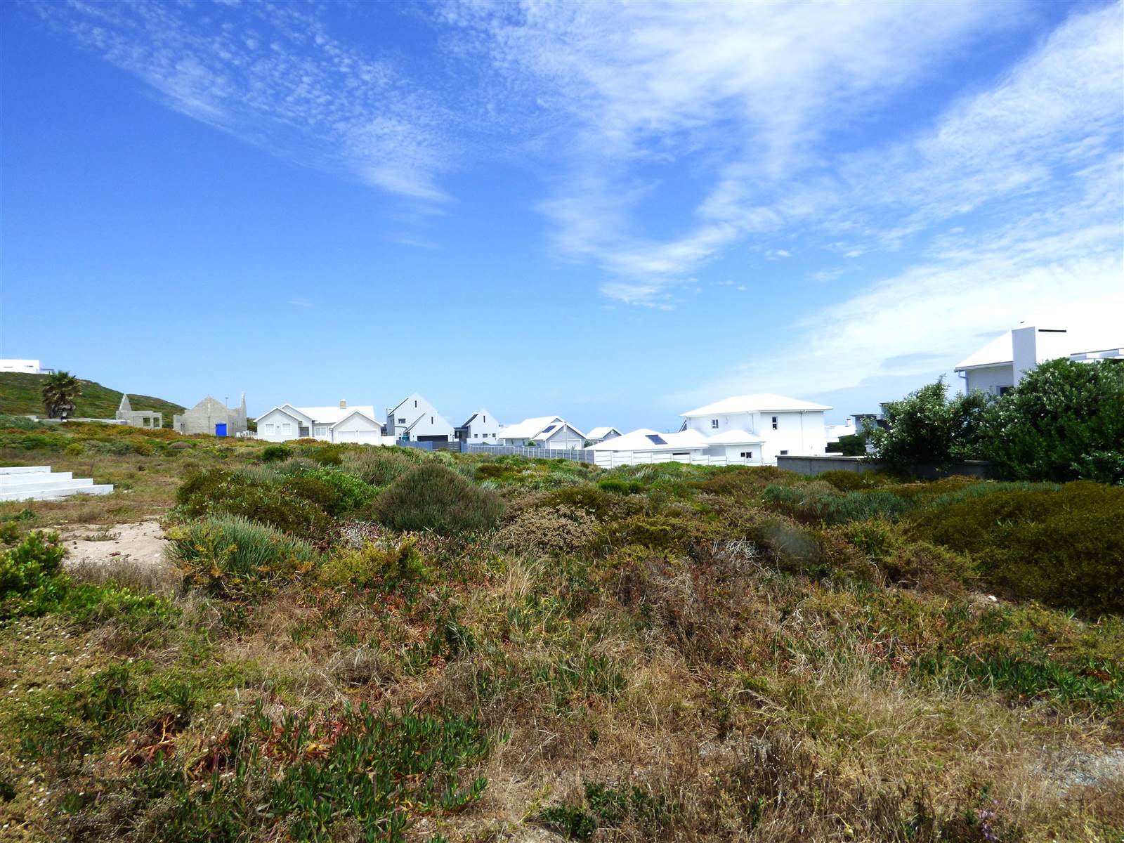 820 m² Land available in Yzerfontein photo number 1