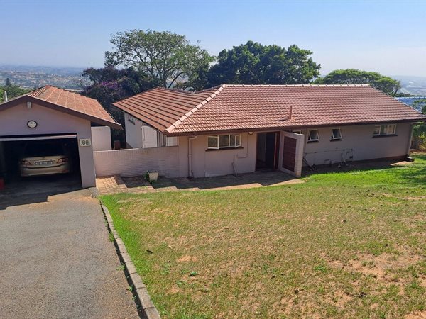 3 Bed House in Athlone Park