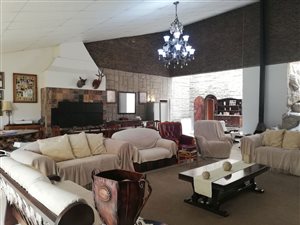 2.1 ha Smallholding in Buyscelia