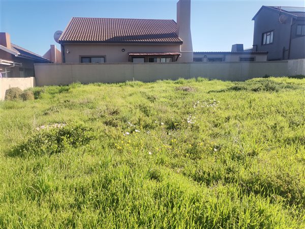 266 m² Land