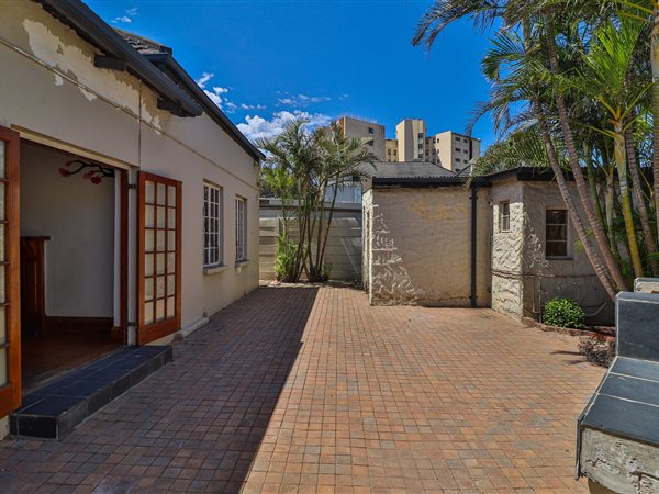 2 Bedroom House 2 Bedroom House