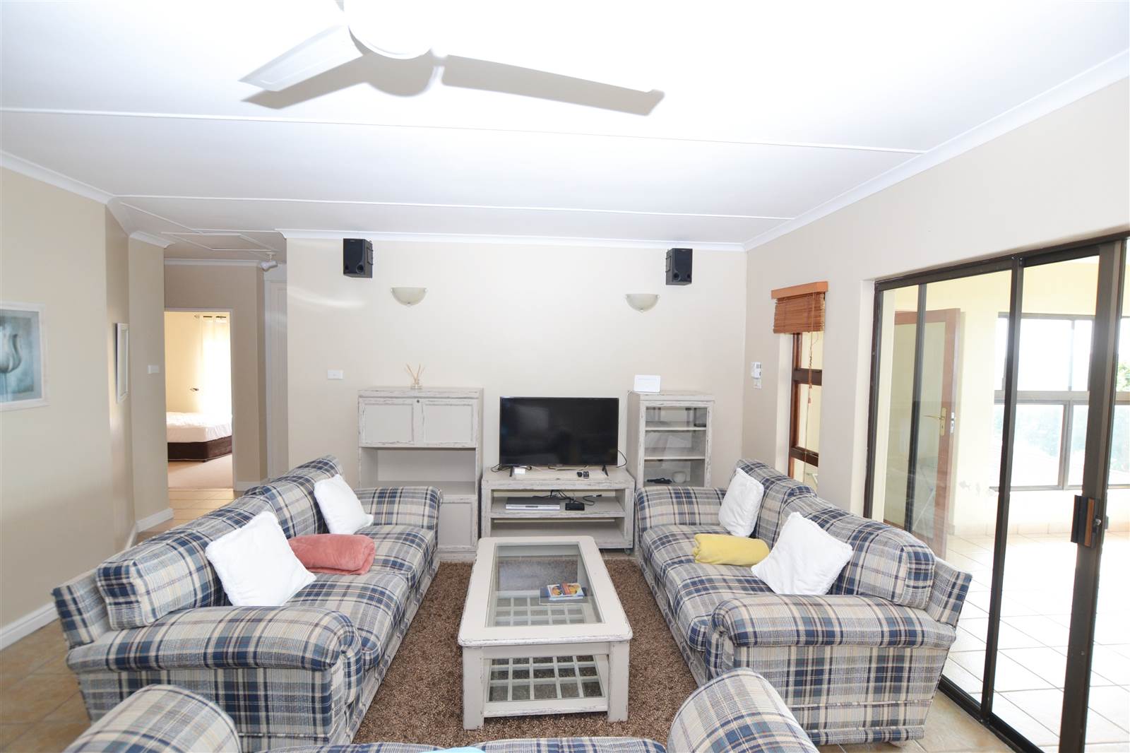 4 Bed Apartment in Ballito photo number 5