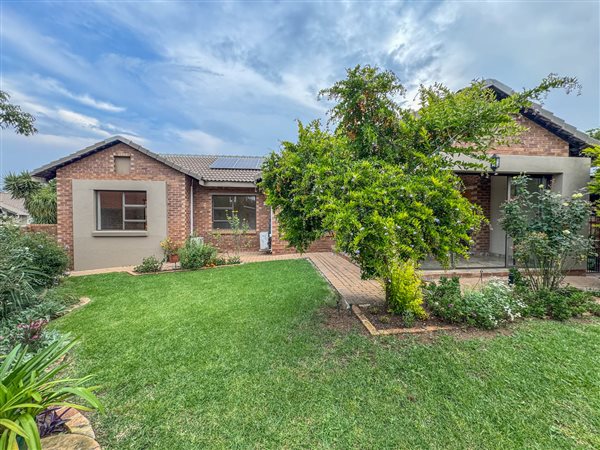 3 Bedroom House 3 Bedroom House