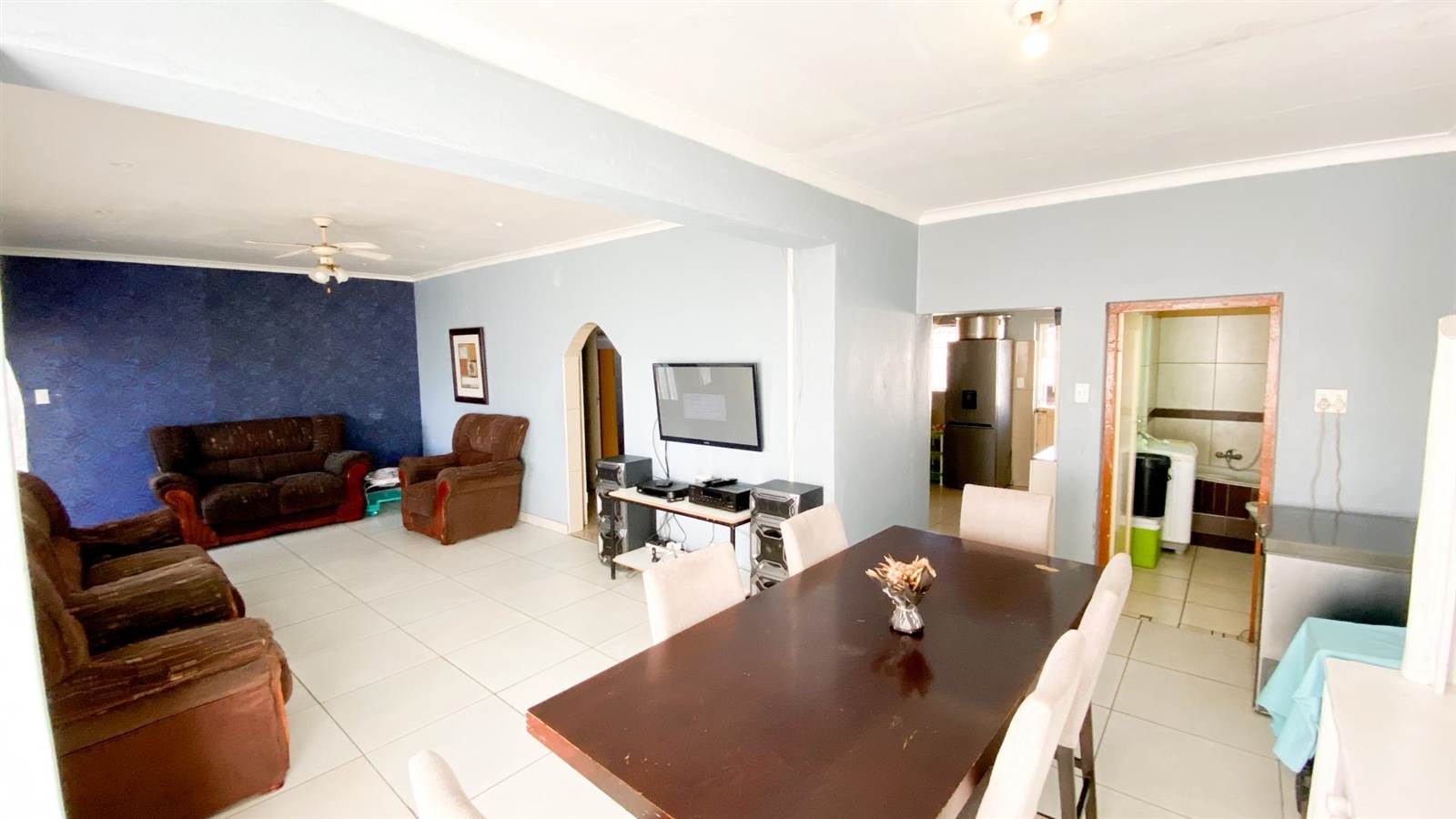 3 Bed House in Vasco Estate photo number 3